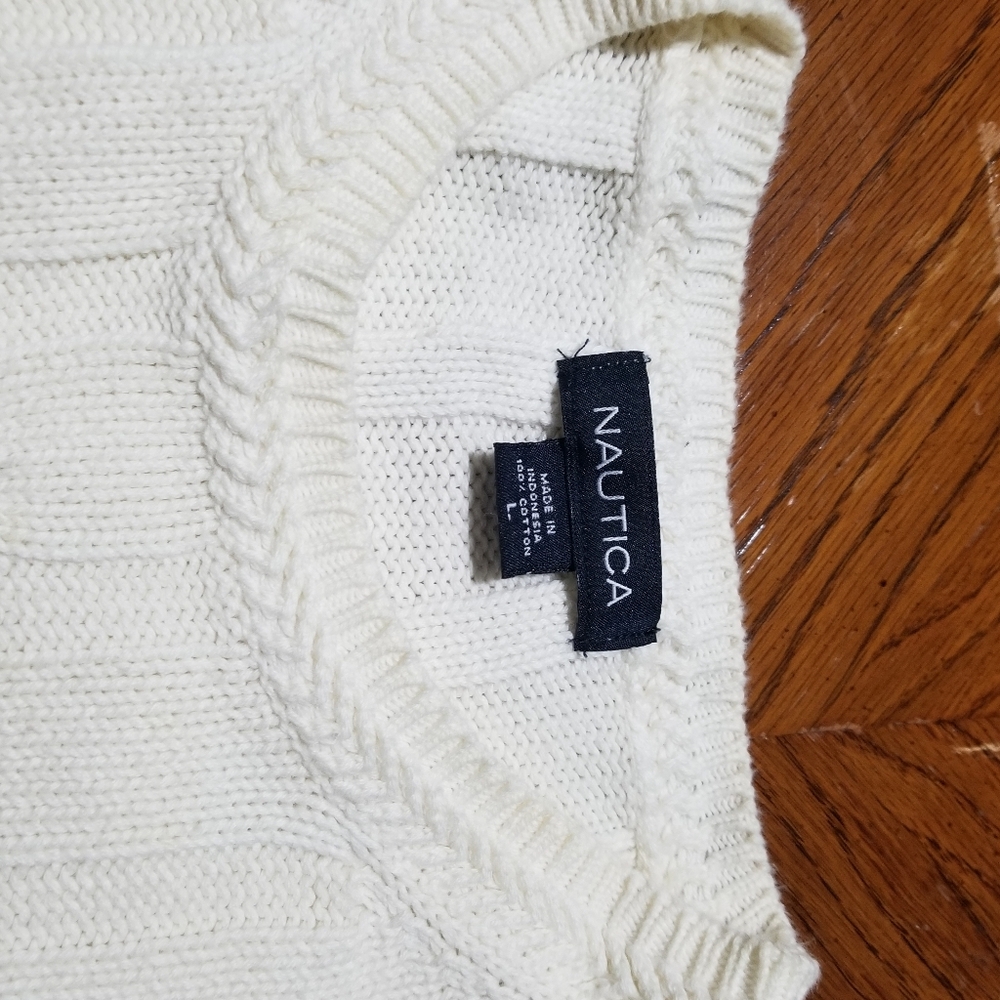 Nautica Cream Crewneck Sweater - Picture 2 of 3
